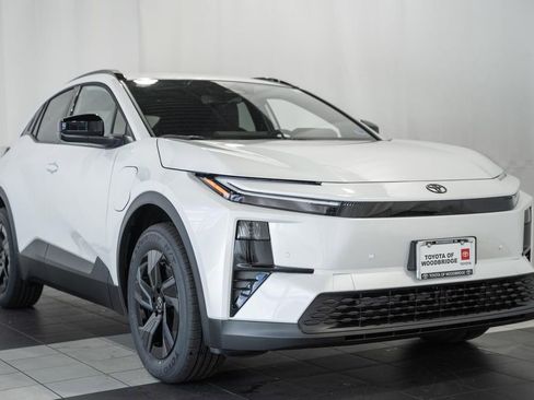 New 2026 Toyota C-HR image 1
