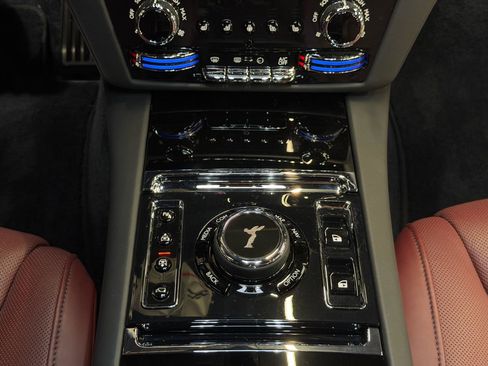 Used 2021 Rolls-Royce Ghost AWD/4WD image 27