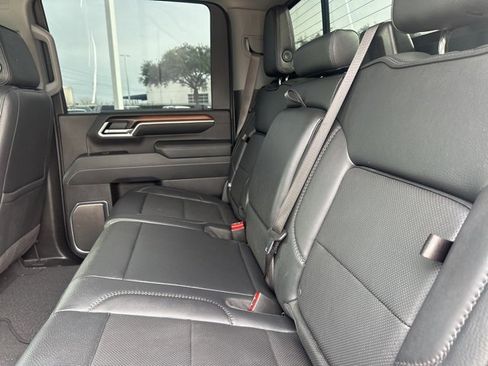 Used 2025 GMC Sierra 2500 Denali w/ Denali Reserve Package image 6