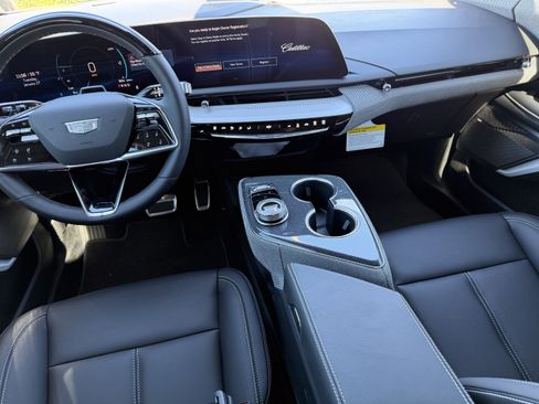 New 2026 Cadillac Optiq Sport 1 image 15