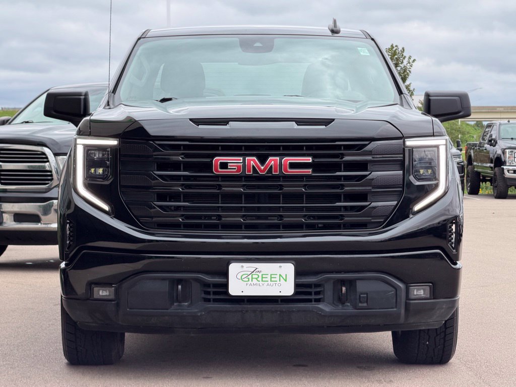 Used 2024 GMC Sierra 1500 Elevation w/ X31 Off-Road Package AWD/4WD image 7