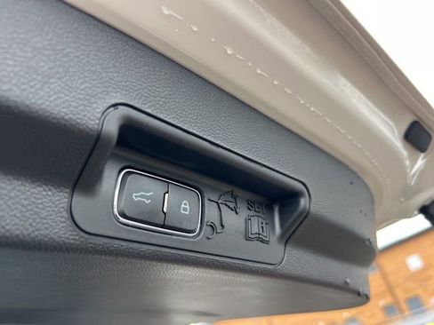 Used 2023 Ford Explorer ST w/ Equipment Group 401A image 26