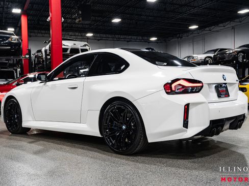 Used 2024 BMW M2 w/ Lighting Package image 3