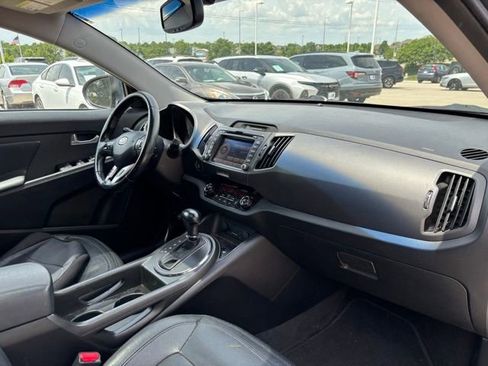 Used 2011 Kia Sportage EX w/ Premium Pkg w/Leather Seats AWD/4WD image 15