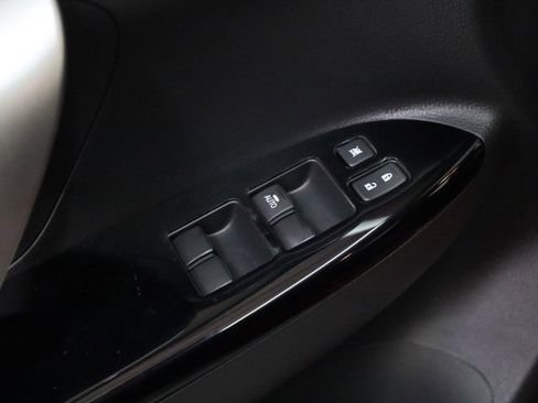 New 2026 Mitsubishi Eclipse Cross LE image 18