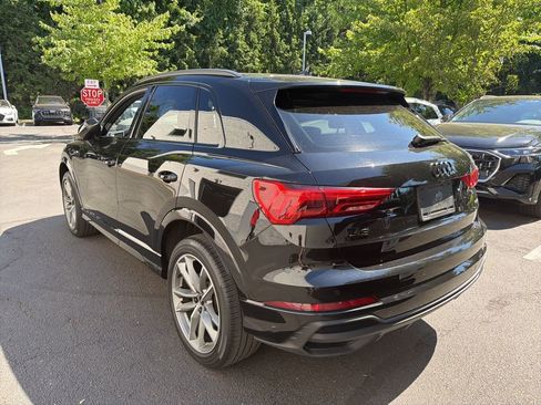 Used 2023 Audi Q3 2.0T Premium w/ Black Optic Sport Package AWD/4WD image 7