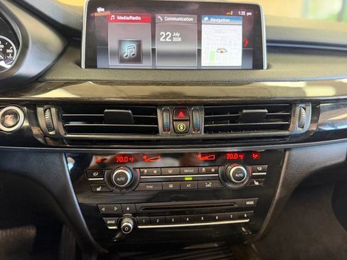 Used 2018 BMW X5 xDrive40e AWD/4WD image 27