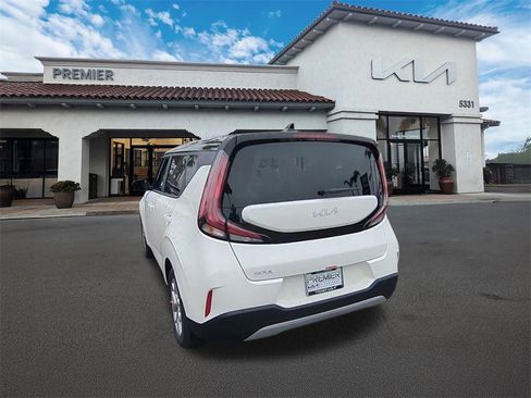 Used 2025 Kia Soul S image 6