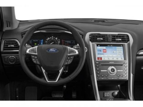 Used 2019 Ford Fusion Energi Titanium image 10