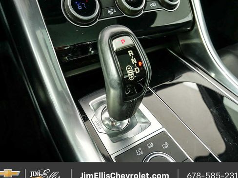 Used 2017 Land Rover Range Rover Sport HSE image 17