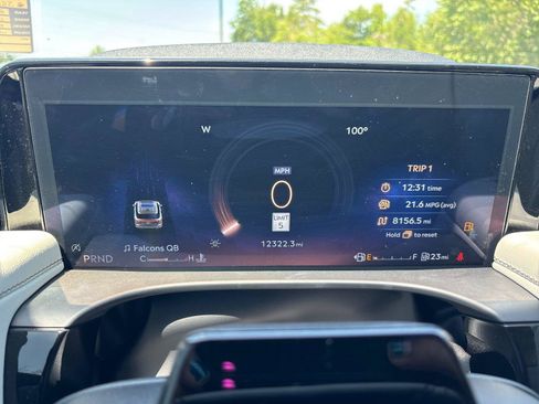 Used 2025 Lincoln Aviator 2WD image 21