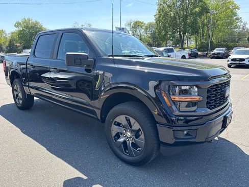 Used 2025 Ford F150 STX w/ Equipment Group 200A AWD/4WD image 4
