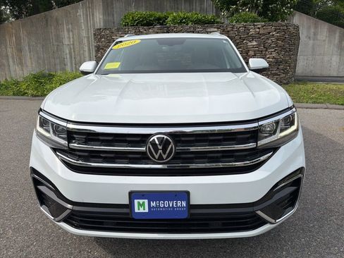 Used 2020 Volkswagen Atlas Cross Sport SE w/ Panoramic Sunroof Package AWD/4WD image 9