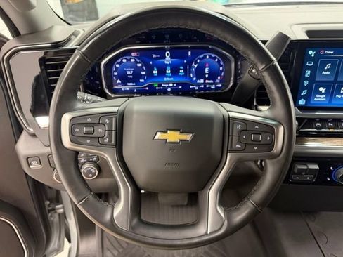 Certified 2024 Chevrolet Silverado 1500 LT AWD/4WD image 11