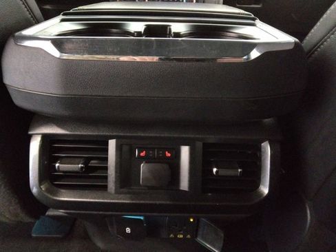 Used 2021 Ford F150 Lariat w/ Equipment Group 502A High image 43