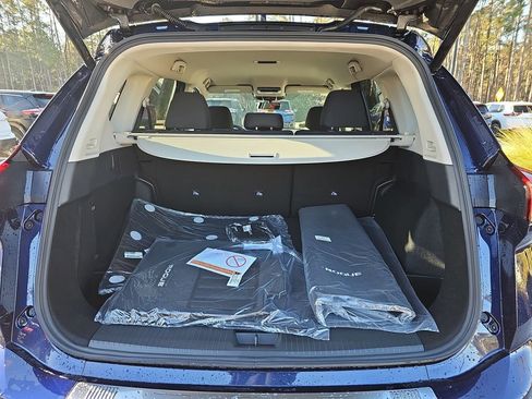 New 2026 Nissan Rogue SV FWD image 16