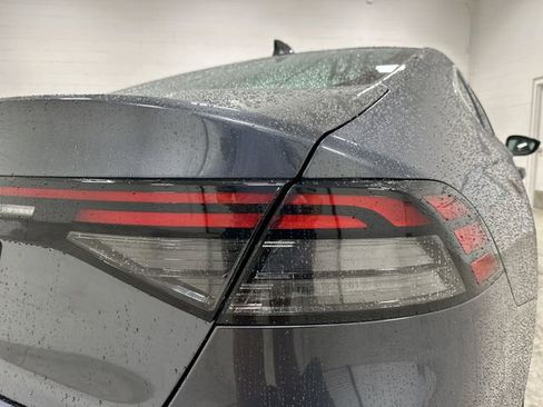 Used 2023 Honda Accord EX image 23