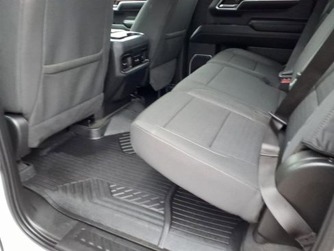 Used 2022 Chevrolet Silverado 1500 RST image 8