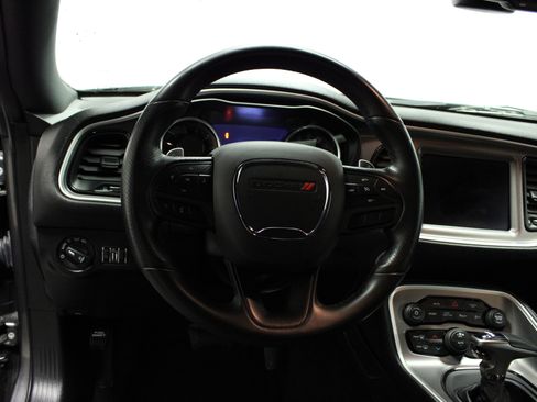 Used 2022 Dodge Challenger GT image 20