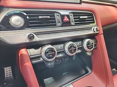 Used 2023 Genesis G70 2.0T w/ Sport Prestige Package RWD image 15