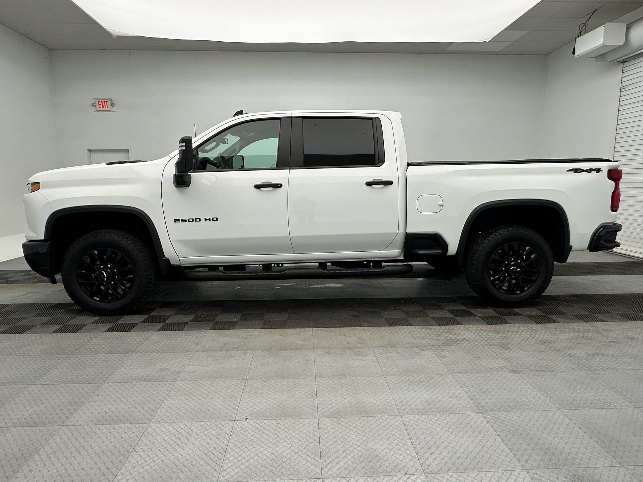 Certified 2025 Chevrolet Silverado 2500 Custom w/ Custom Value Package AWD/4WD image 2