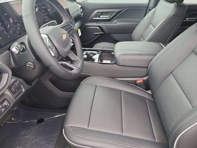 New 2026 Chevrolet Silverado EV LT w/ Plus Package AWD/4WD image 18