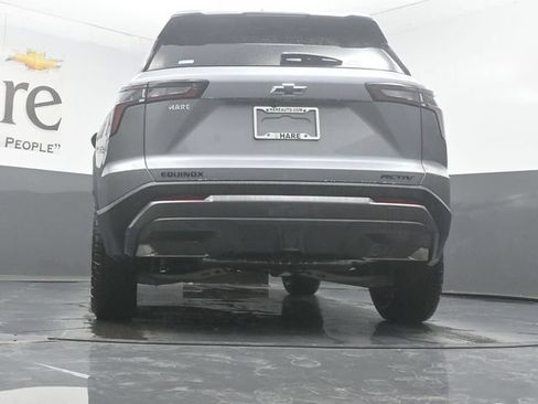 New 2026 Chevrolet Equinox ACTIV w/ Convenience Package III FWD image 32