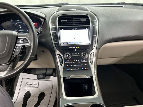 Used 2019 Lincoln Nautilus Reserve w/ Driver Assistance Package AWD/4WD image 19