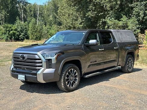 Used 2022 Toyota Tundra Limited AWD/4WD image 4