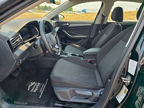 Used 2025 Volkswagen Jetta S FWD image 10