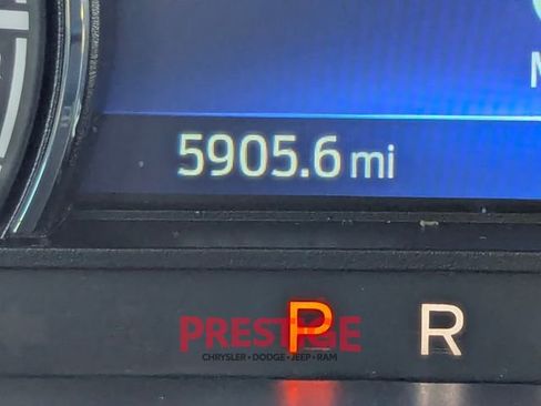 Used 2024 Ford Maverick Lariat image 14