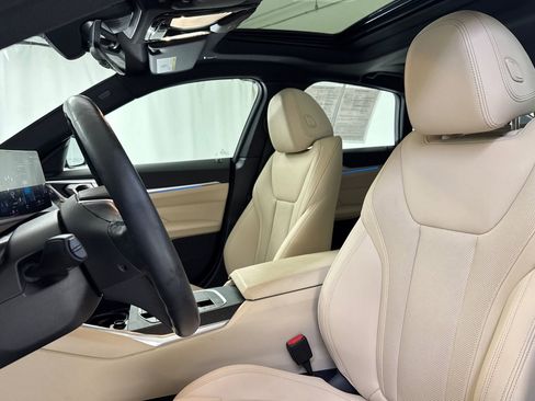Certified 2023 BMW i4 eDrive35 w/ Premium Package RWD image 22
