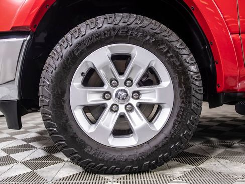 Used 2020 RAM 1500 Laramie AWD/4WD image 46