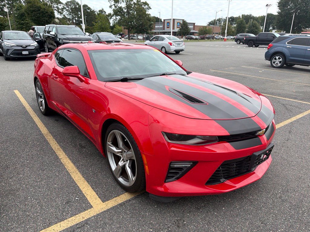 Used 2016 Chevrolet Camaro SS RWD image 6