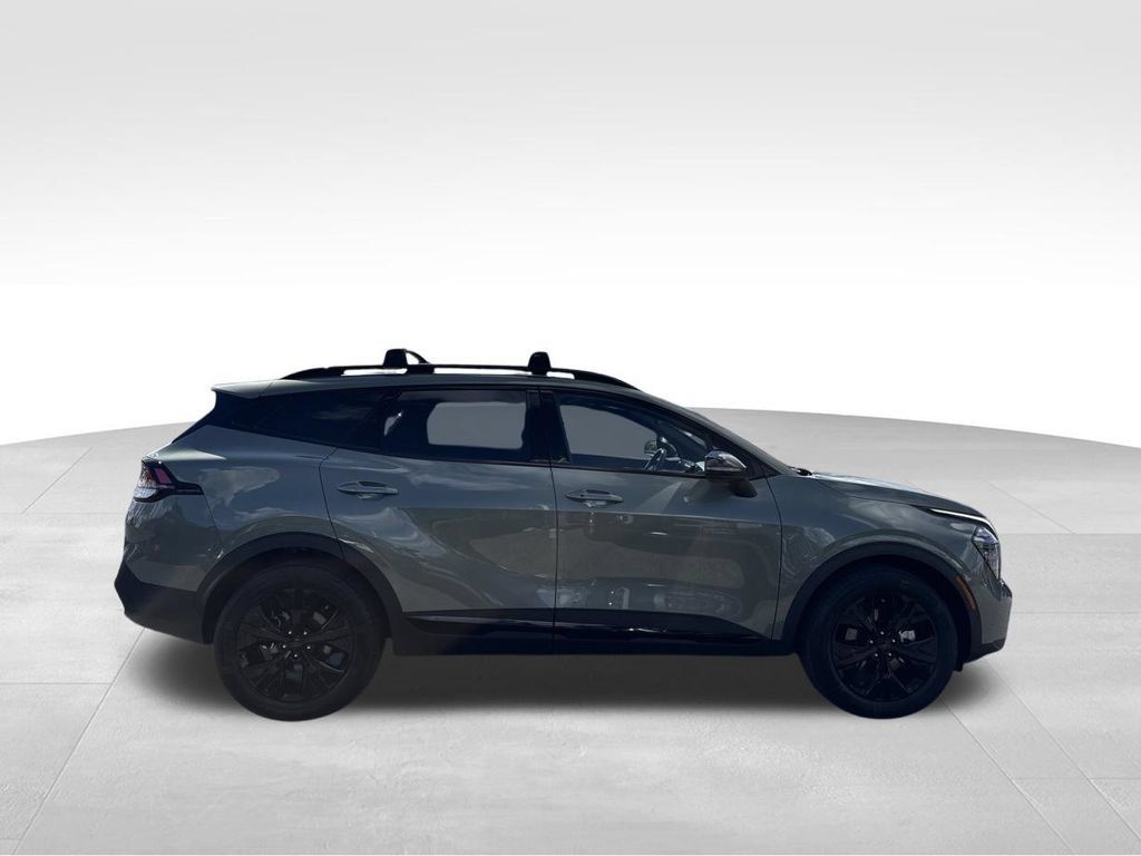 Certified 2025 Kia Sportage X-Line w/ Premium Package AWD/4WD image 6