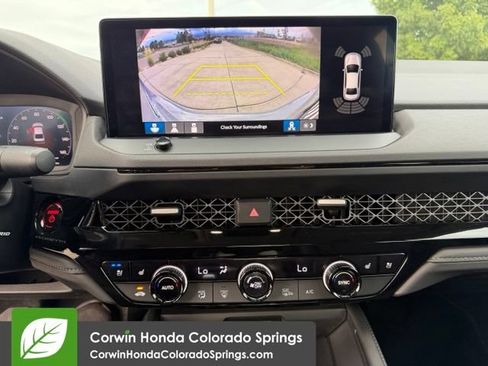 Used 2025 Honda Accord Touring image 21