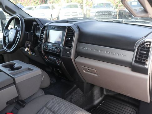 Used 2021 Ford F350 XLT AWD/4WD image 34