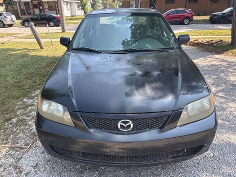 Used 2003 MAZDA Protege FWD image 3
