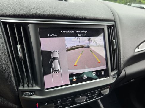 Used 2023 Maserati Levante GT image 21