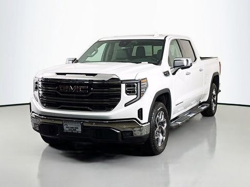 New 2026 GMC Sierra 1500 SLT w/ SLT Premium Plus Package image 3