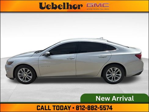 Used 2016 Chevrolet Malibu LT FWD image 10