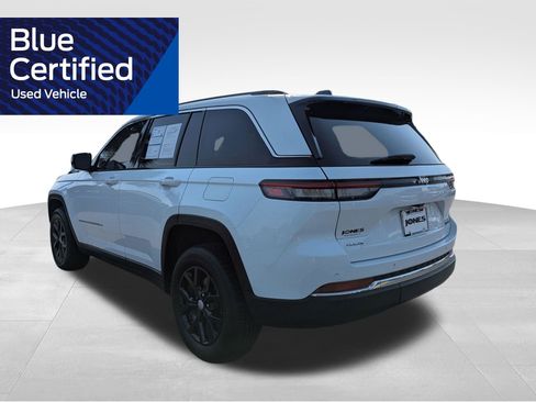 Used 2023 Jeep Grand Cherokee Limited AWD/4WD image 8