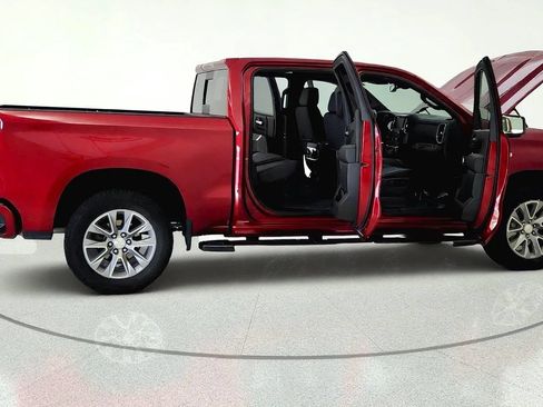 Used 2022 Chevrolet Silverado 1500 High Country w/ Z71 Off-Road Package AWD/4WD image 12