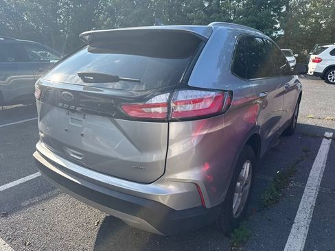 Used 2024 Ford Edge SEL w/ Convenience Package AWD/4WD image 4