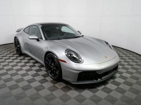 Certified 2026 Porsche 911 Carrera GTS image 29