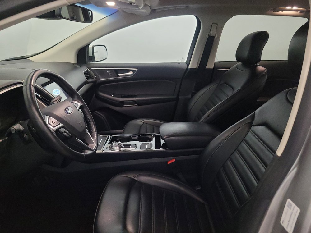 Used 2019 Ford Edge SEL w/ Equipment Group 201A AWD/4WD image 17