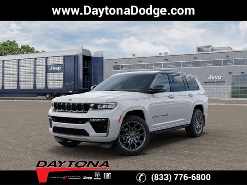 New 2026 Jeep Grand Cherokee L Summit AWD/4WD image 1