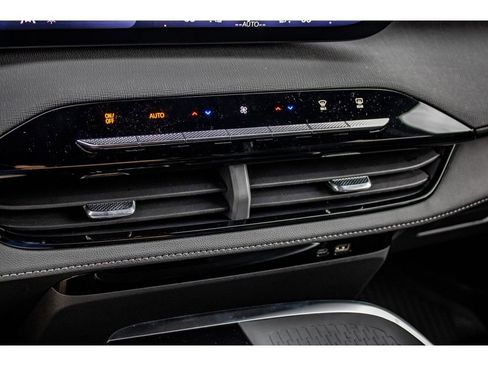 New 2026 Buick Enclave Sport Touring w/ Super Cruise Package image 36