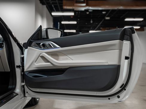 Used 2023 BMW 440i xDrive Coupe w/ Premium Package image 53