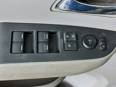 Used 2016 Honda Odyssey EX-L image 15